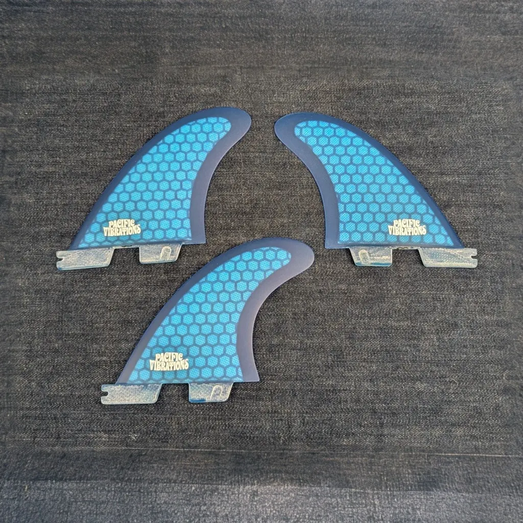 Kelly Slater Template Medium Tri Fin Fits FCS2 - Image 1