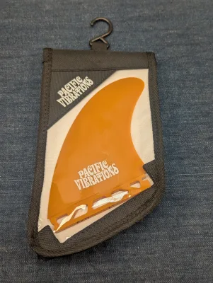PACIFIC VIBRATIONS Twinzer Surfboard Fins FCS / Futures - Thumbnail 4
