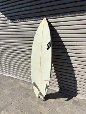 5’8 J7 Red Line With Fins - Thumbnail 6