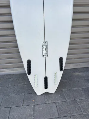 5’10 Pyzel Surfboards Pyzalien 2 - Thumbnail 8