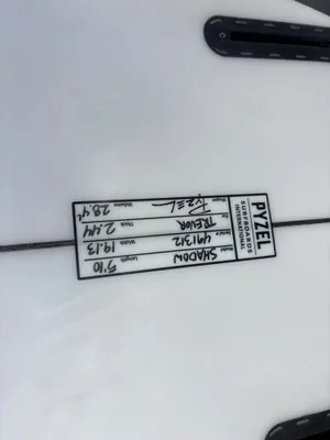 5’10 Pyzel Surfboards Shadow - Thumbnail 7