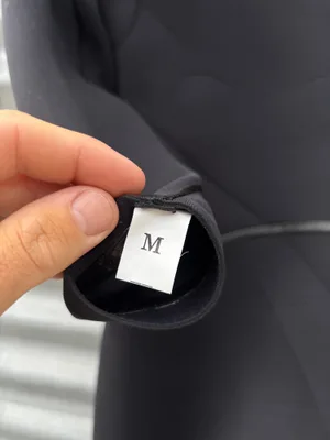 3/2 Mm Wetsuit Size Medium - Thumbnail 3
