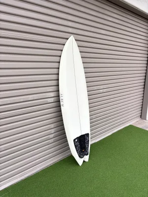 5’10 Album Surf Twinsman + Fins - Thumbnail 3
