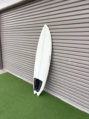 5’10 Album Surf Twinsman + Fins - Thumbnail 4