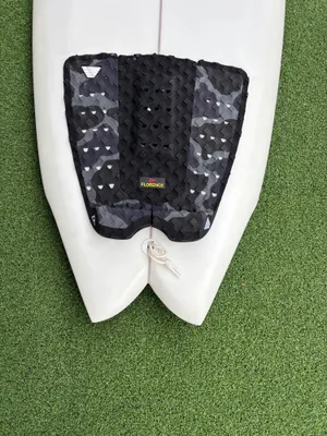 5’10 Album Surf Twinsman + Fins - Thumbnail 10