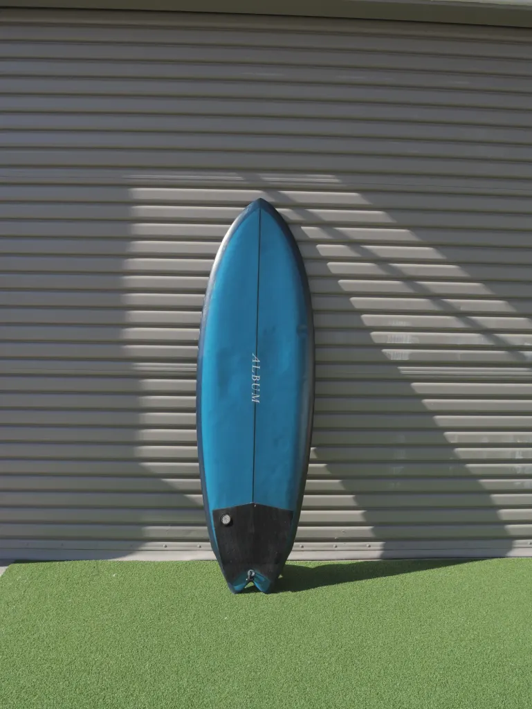 Album Surf Twinsman 5'3 With Fins - Image 1