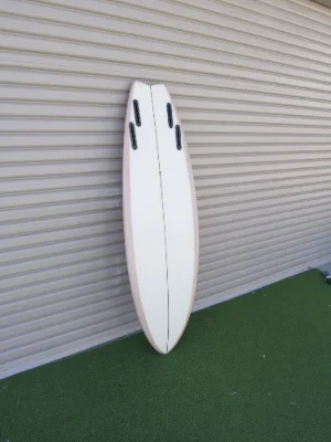 Derrick Disney 5'5 Quad With Fins - Thumbnail 8